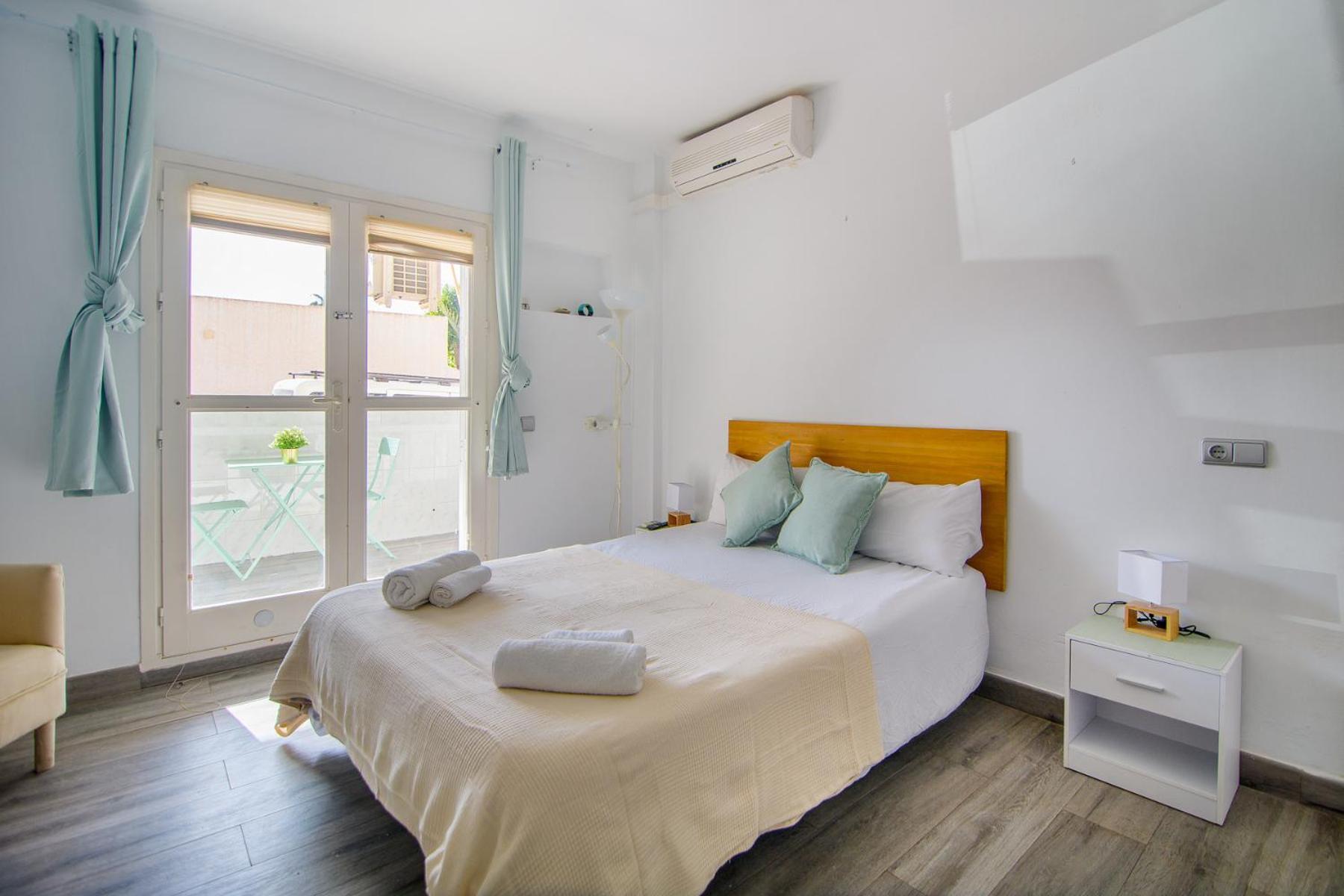 Natura Mediterranea Estudio Naturista Primera Linea Con Piscina Vera Εξωτερικό φωτογραφία